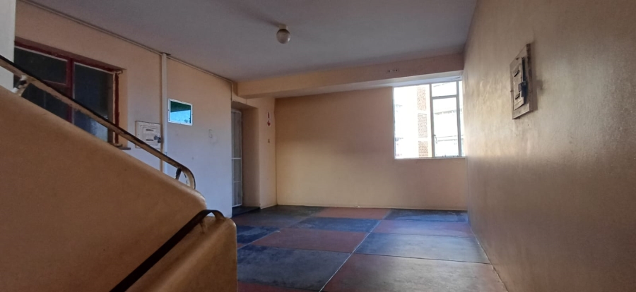 1 Bedroom Property for Sale in Port Elizabeth Central Eastern Cape